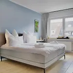 Апартаменти Urbaner Komfort In Zentrumsnaehe, Balkon, Bis 6 Personen *