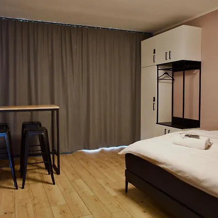 Urbaner Komfort In Zentrumsnaehe, Balkon, Bis 6 Personen Апартаменты