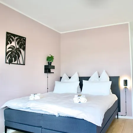 Urbaner Komfort In Zentrumsnaehe, Balkon, Bis 6 Personen * Бремен