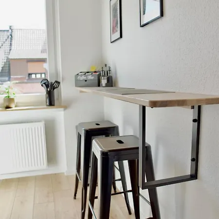 Urbaner Komfort In Zentrumsnaehe, Balkon, Bis 6 Personen Apartamento Brema
