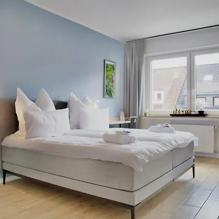 Apartamento Urbaner Komfort In Zentrumsnaehe, Balkon, Bis 6 Personen *