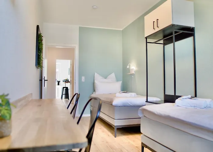 Urbaner Komfort In Zentrumsnaehe, Balkon, Bis 6 Personen