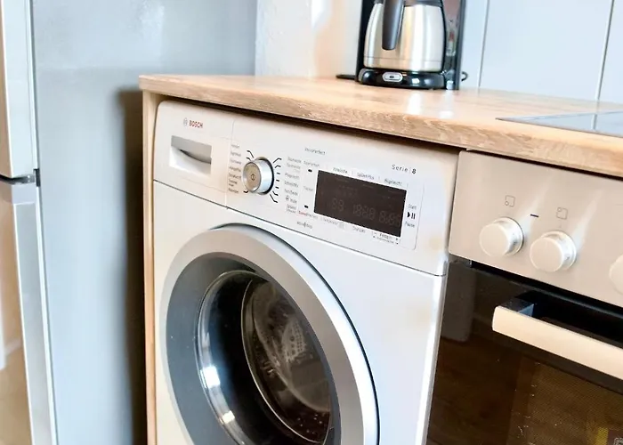 アパート Urbaner Komfort In Zentrumsnaehe, Balkon, Bis 6 Personen