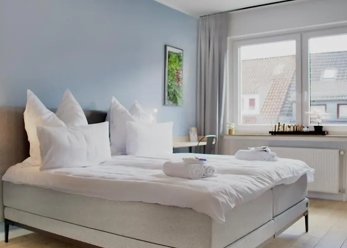 Апартаменты Urbaner Komfort In Zentrumsnaehe, Balkon, Bis 6 Personen *